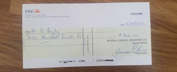 dulux cheque for yellow paint
